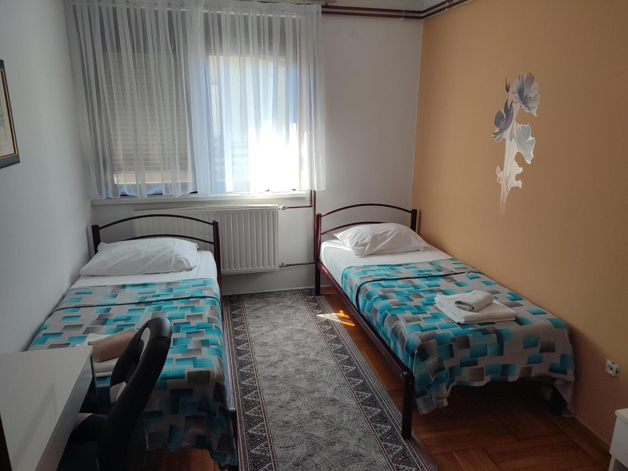 Apartmens&Rooms 4 rijeke Karlovac Buitenkant foto